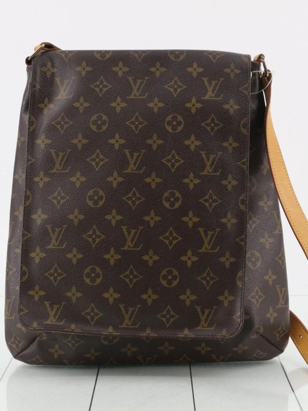 LV Mono Musette